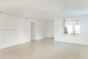 2802 40th St SW, Lehigh Acres, FL 33976 - Photo 5