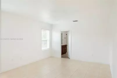 2802 40th St SW, Lehigh Acres, FL 33976 - Photo 7