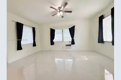 254 E Dania Beach Blvd #8, Dania Beach, FL 33004 - Photo 1