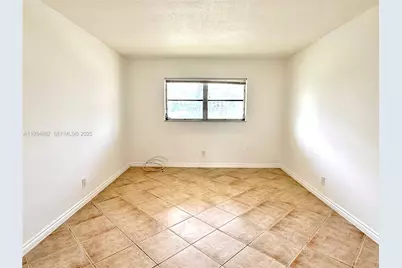 20201 NE 29th Ct #D334, Aventura, FL 33180 - Photo 11