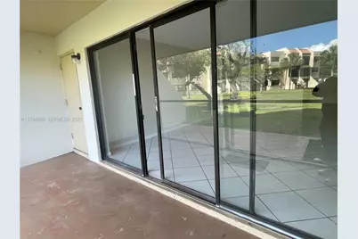 210 Lakeview Dr #109, Weston, FL 33326 - Photo 21