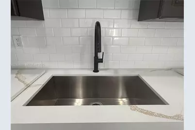 210 Lakeview Dr #109, Weston, FL 33326 - Photo 7