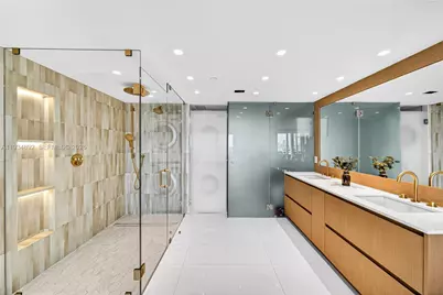 400 S Pointe Dr #1501, Miami Beach, FL 33139 - Photo 17