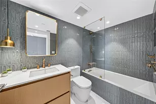 400 South Pointe Dr, Miami Beach, FL 33139 - Photo 25