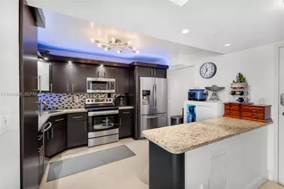 2750 NE 183rd St #2710, Aventura, FL 33160 - Photo 13