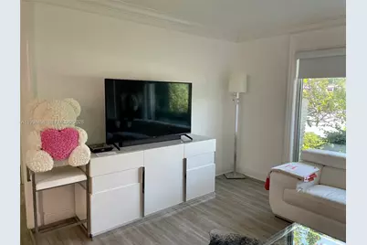 286 Bal Bay Dr #4, Bal Harbour, FL 33154 - Photo 3