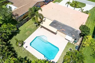 2271 SW 30th Terrace, Fort Lauderdale, FL 33312 - Photo 47