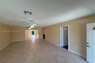 2271 SW 30th Terrace, Fort Lauderdale, FL 33312 - Photo 5