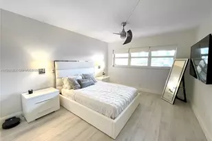 2671 S Course Dr, Pompano Beach, FL 33069 - Photo 15