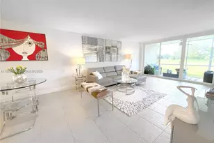 2671 S Course Dr, Pompano Beach, FL 33069 - Photo 11