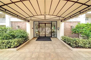 2671 S Course Dr, Pompano Beach, FL 33069 - Photo 33