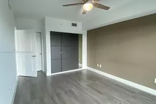 400 Sunny Isles Blvd, Sunny Isles Beach, FL 33160 - Photo 15