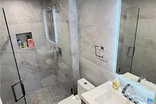 100 Bayview Dr, Sunny Isles Beach, FL 33160 - Photo 9