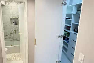 100 Bayview Dr, Sunny Isles Beach, FL 33160 - Photo 17