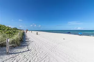 8430 Harding Ave, Miami Beach, FL 33141 - Photo 17