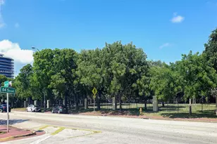 8430 Harding Ave, Miami Beach, FL 33141 - Photo 29