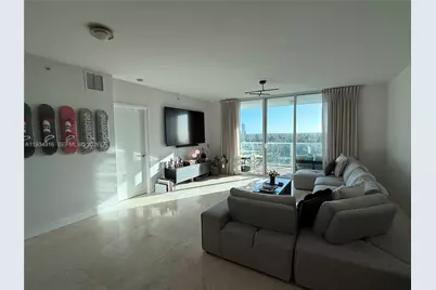 15051 N Royal Oaks Ln #1204, North Miami, FL 33181 - Photo 7