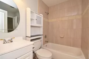 1401 NE 53rd St, Fort Lauderdale, FL 33334 - Photo 17