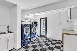 2310 NE 48th Ct, Lighthouse Point, FL 33064 - Photo 35