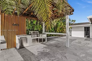 2310 NE 48th Ct, Lighthouse Point, FL 33064 - Photo 29