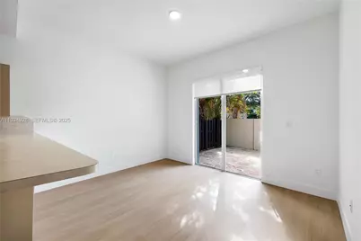 8354 NW 142nd St, Miami Lakes, FL 33016 - Photo 17