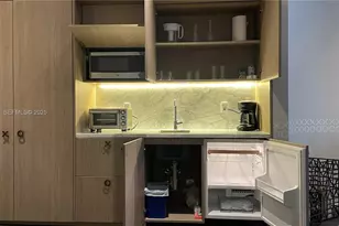 801 S Miami Ave, Miami, FL 33130 - Photo 13