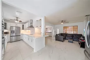 6960 Scott St, Hollywood, FL 33024 - Photo 7