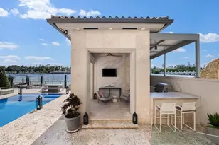 176 S Hibiscus Dr, Miami Beach, FL 33139 - Photo 43