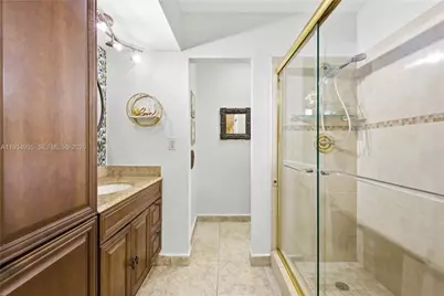 6358 Milk Wagon Ln, Miami Lakes, FL 33014 - Photo 23