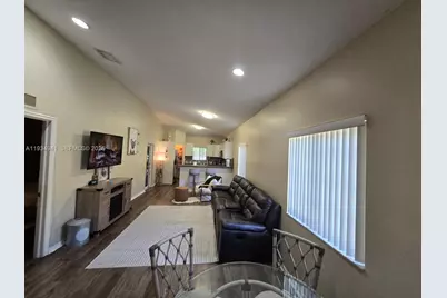 1236 NE 32nd Ave, Homestead, FL 33033 - Photo 57