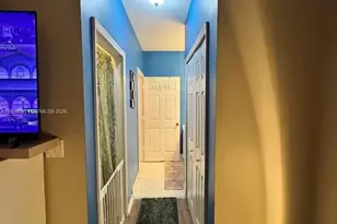 1236 NE 32nd Ave, Homestead, FL 33033 - Photo 21