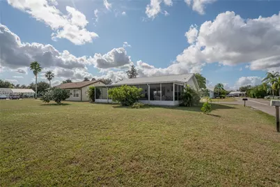 2001 Schooner Dr., Labelle, FL 33935 - Photo 31