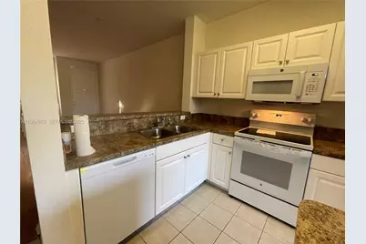 3550 Oleander Ter, Riviera Beach, FL 33404 - Photo 5