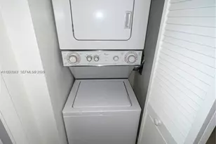 11453 NW 39th Ct, Coral Springs, FL 33065 - Photo 9