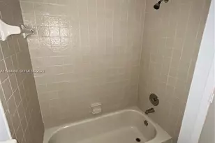 11453 NW 39th Ct, Coral Springs, FL 33065 - Photo 17