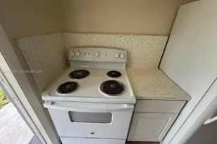 151 NW 164th St, Miami, FL 33169 - Photo 41