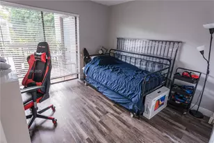 8810 SW 132nd Pl, Miami, FL 33186 - Photo 9