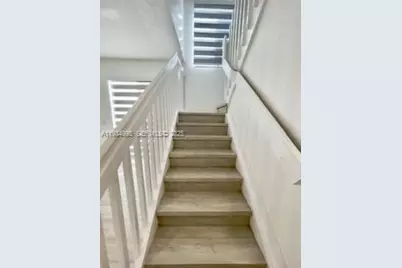10643 SW 7th St #1806, Pembroke Pines, FL 33025 - Photo 11