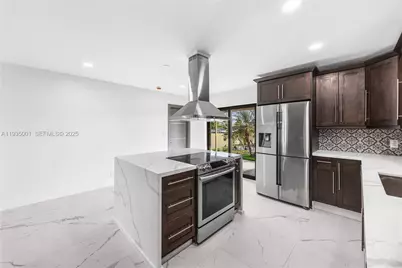 218 SE 2nd St, Dania Beach, FL 33004 - Photo 15