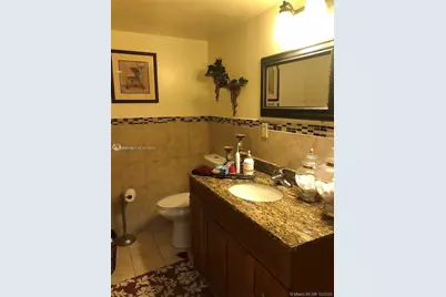 9440 SW 8th St #402, Boca Raton, FL 33428 - Photo 7