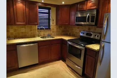 9440 SW 8th St #402, Boca Raton, FL 33428 - Photo 1