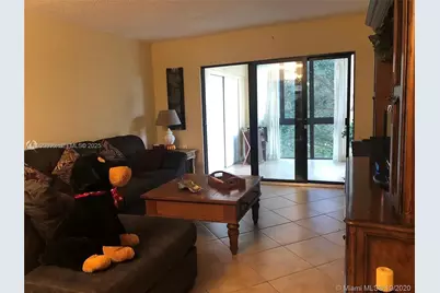 9440 SW 8th St #402, Boca Raton, FL 33428 - Photo 13