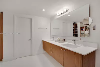 155 Ocean Lane Dr #104, Key Biscayne, FL 33149 - Photo 7