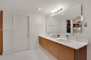 155 Ocean Ln Dr, Key Biscayne, FL 33149 - Photo 7