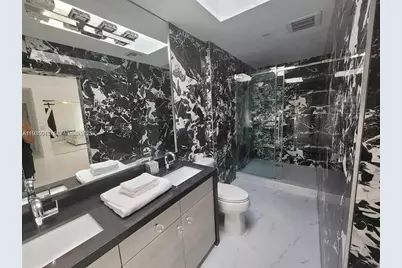 270 SE 7th St #270, Dania Beach, FL 33004 - Photo 5