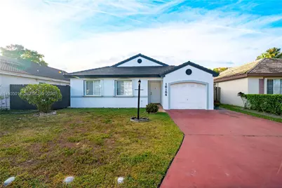16154 SW 85th St, Miami, FL 33193 - Photo 1