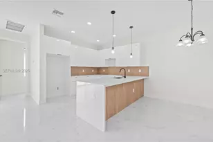 1121 Crocus St E, Lehigh Acres, FL 33974 - Photo 13