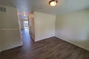 14238 NW 17th Ave, Opa-Locka, FL 33054 - Photo 9