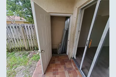 14238 NW 17th Ave #14238, Opa-Locka, FL 33054 - Photo 5