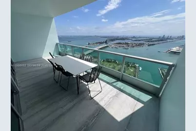 900 Biscayne Blvd #5605, Miami, FL 33132 - Photo 3
